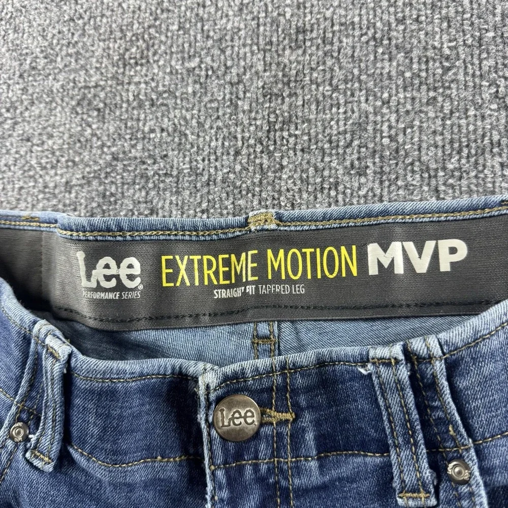 Lee Jeans Mens 34x34 Blue Extreme Motion MVP Straight Stretch Denim 2018227